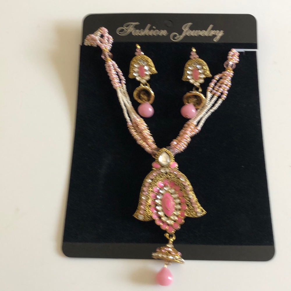 Fashion jewelry Neckless and Earrings set